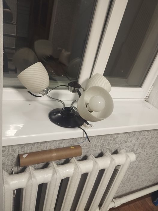 Люстра нормально