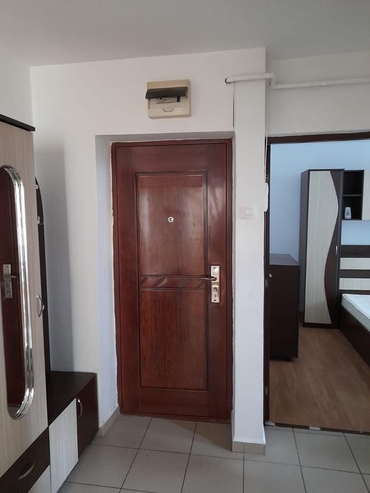 Apartment 2 camere de închiriat Precista