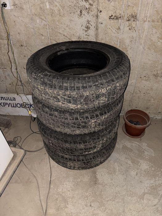 Гуми 245/70/17