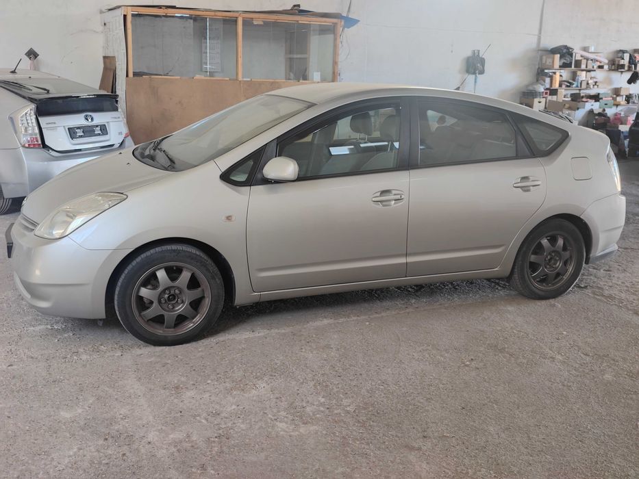 Toyota Prius 2 1.5