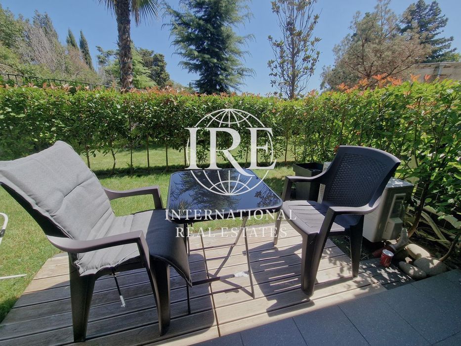 Комфотен двустаен апартамент! Луксозен комплекс! На метри от морето и