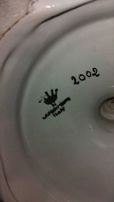 Порцеланова ваза -CAPODIMONTE . Символ на Италианското искуство