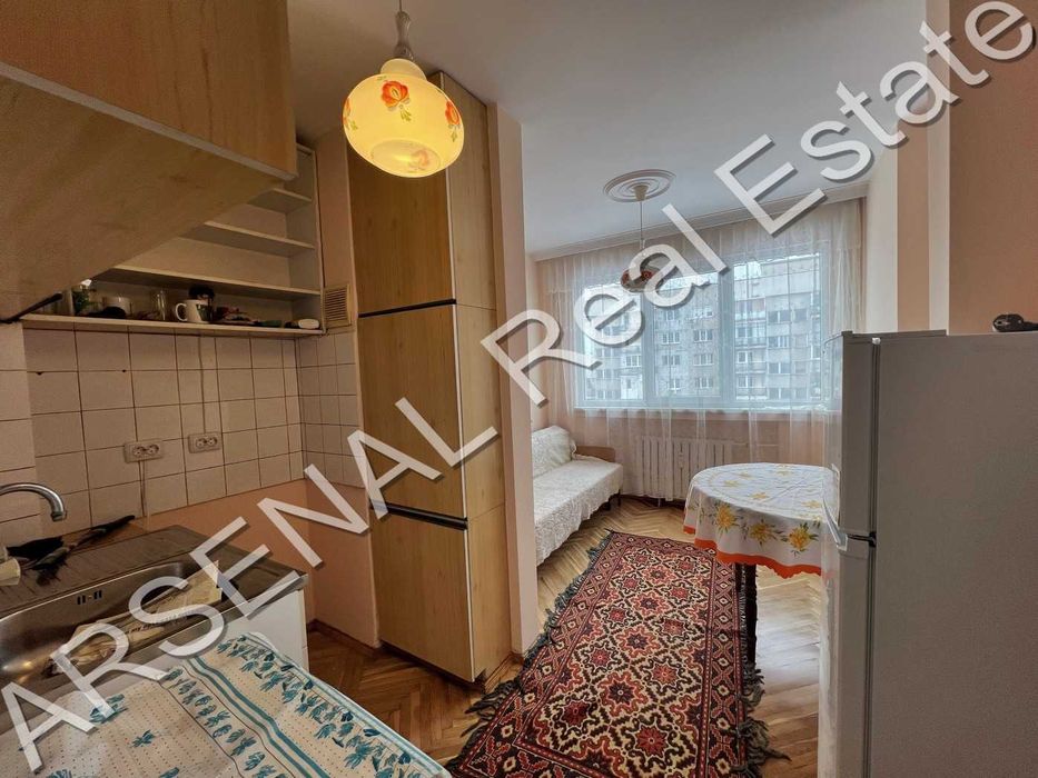 Дава се под наем Двустаен апартамент в София, Гео Милев - 82 кв.м за 548.25 € - Снимка #2