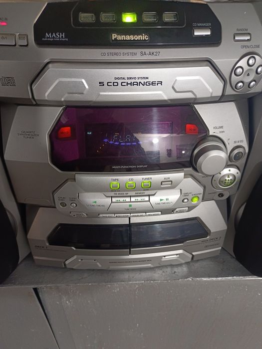 Музыкальный центр