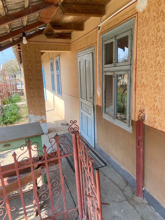Vand casa urgent