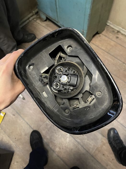 Зеркало ЛС 460 продаю