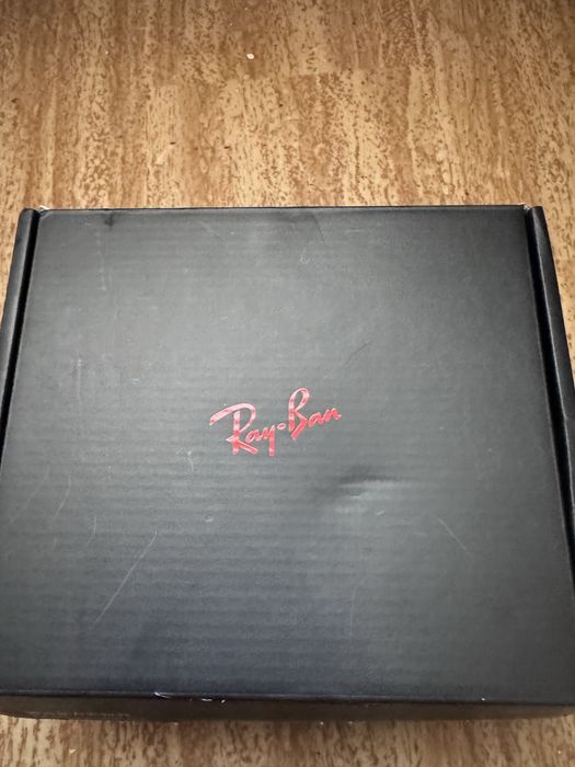Продам очки рэй бан