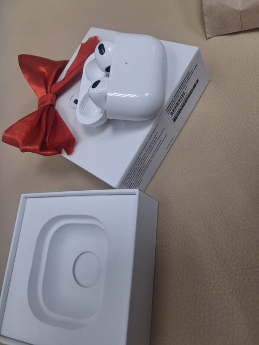 Наушники AirPods 3 ,НОВЫЕ оригинал MPNY3LL/A AirPods (3rd generation)