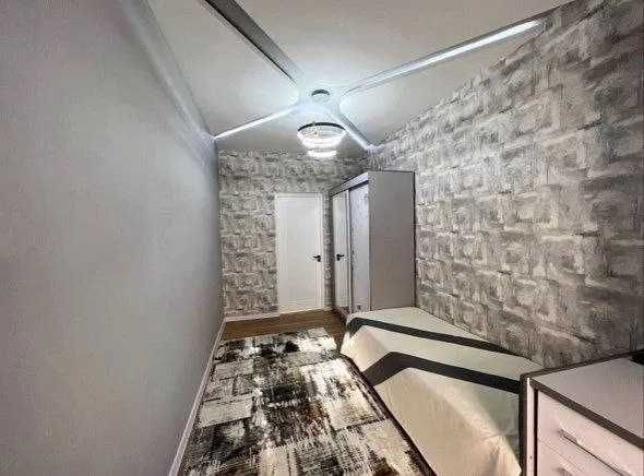 Сдается 3-х Комнатная Квартира в Аренду