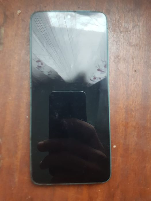 Продам телефон Huawei nova 12i