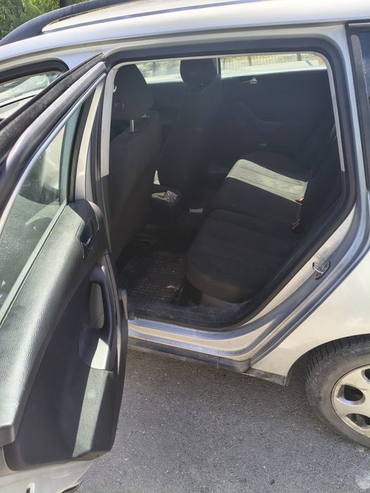 Vând Volskwagen B6 1.9 tdi