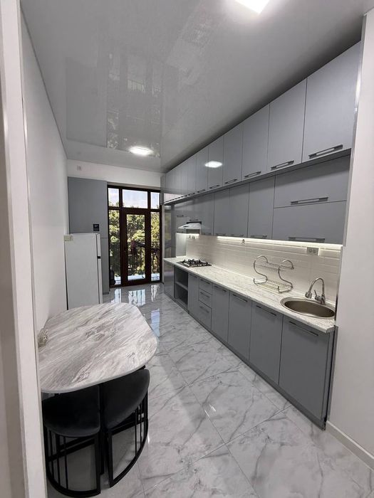 Продается 2 комнатная  САМПИ