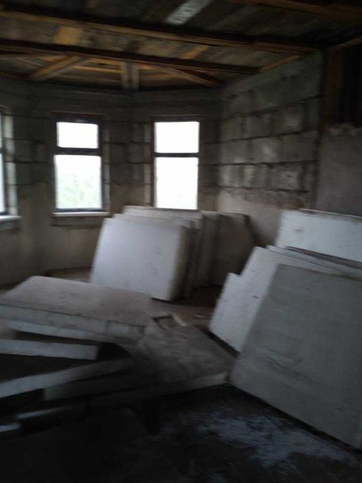 Срочно! Продам дом четыре этажа! Рассрочка! Обмен!