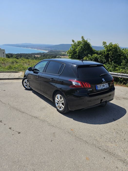 Peugeot 308 1.2  116к.с