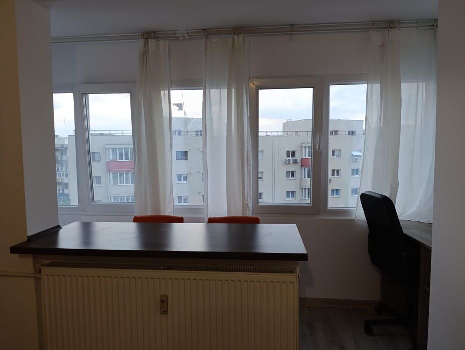 Garsonieră de închiriat – zonă excelentă Timpuri Noi / Tineretului