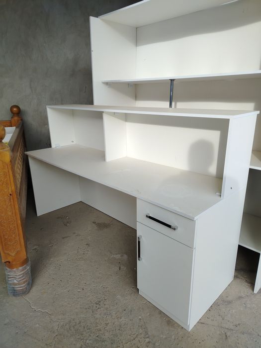 Барной стойка сотилади