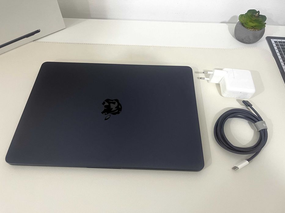 Macbook Air M2 8/256