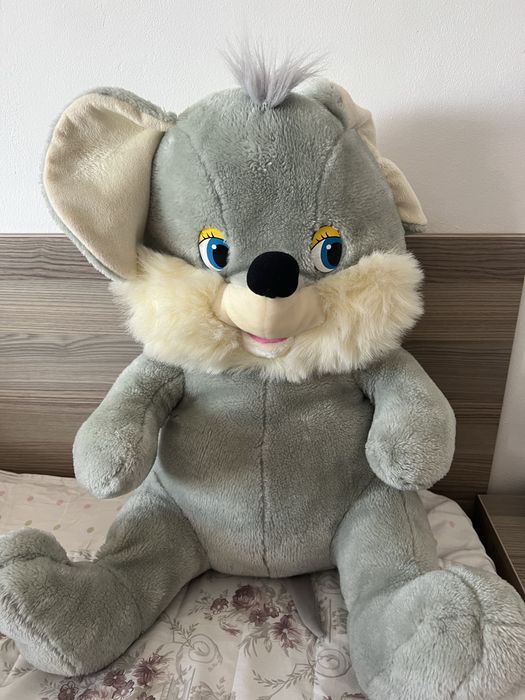 Плюшена играчка заек