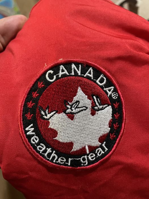Дамски зимно яке с косми от лисица CANADA водоустойчиво
