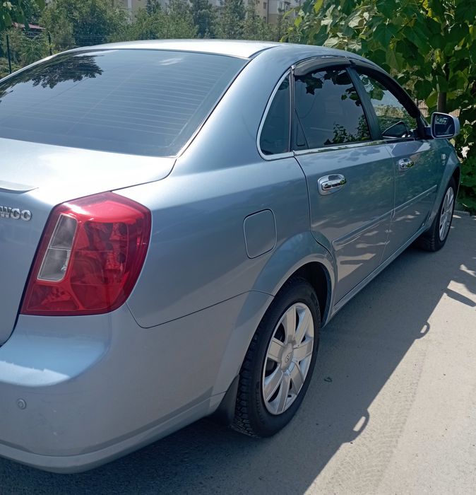 Автомобиль Daewoo GENTRA  2014 год