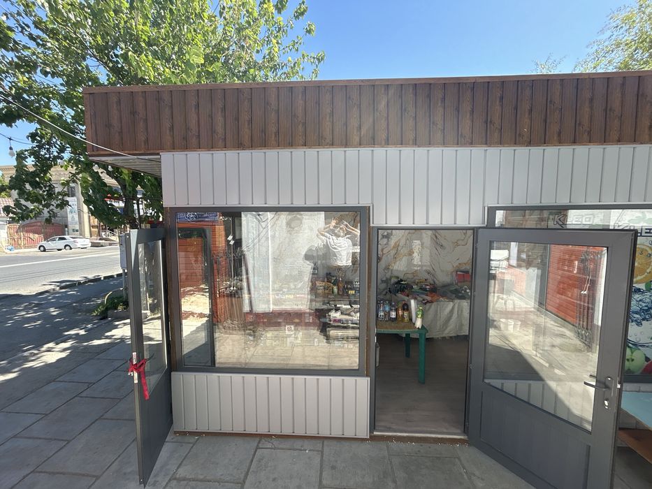 Отличная проходимость, большой поток клиентов.