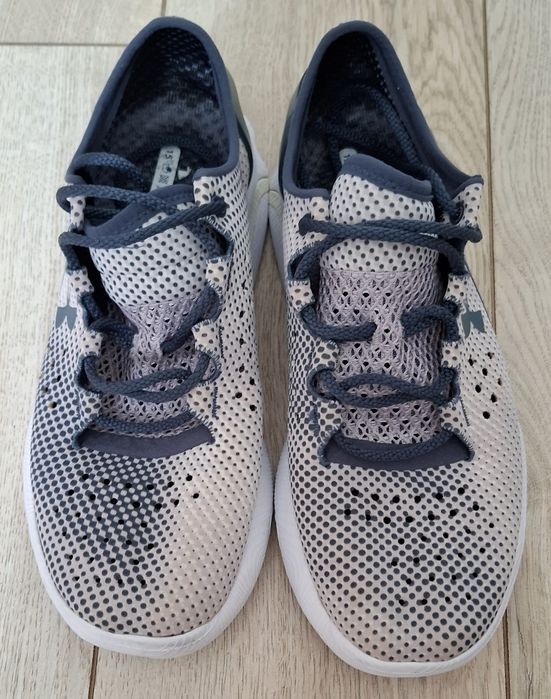 UNDER ARMOUR Дамски маратонки-номер 38