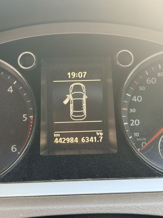 volkswagen passat b6 2.0 TDI 170cp DSG-2010 (CBBB)