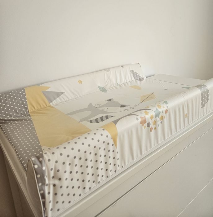 Saltea schimbat bebe