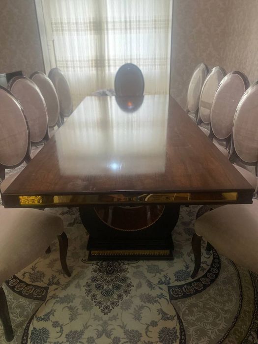 Цехтан ажойиб жозибакор стол ва стуллар