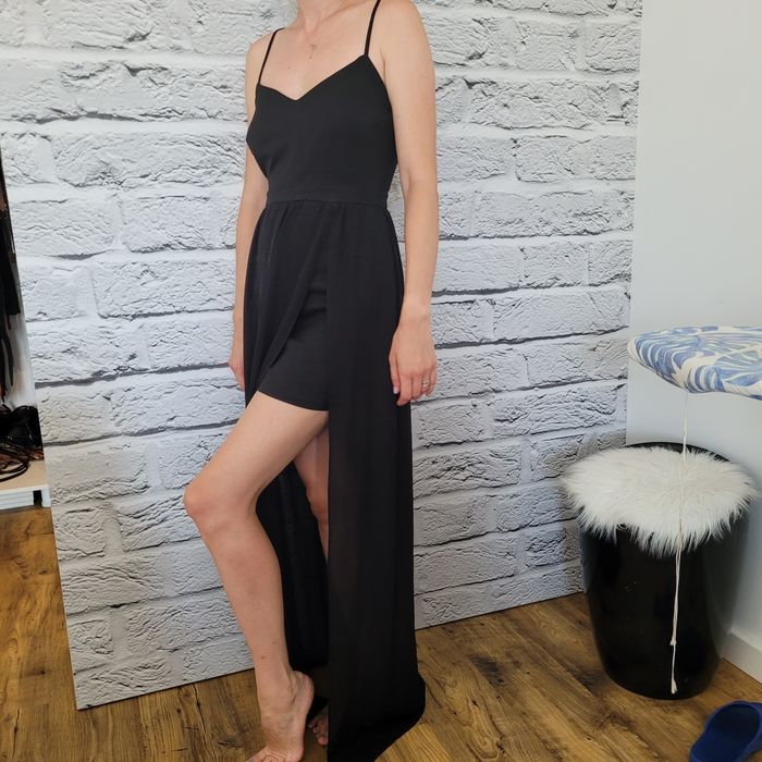 Rochie lunga cu spatele gol