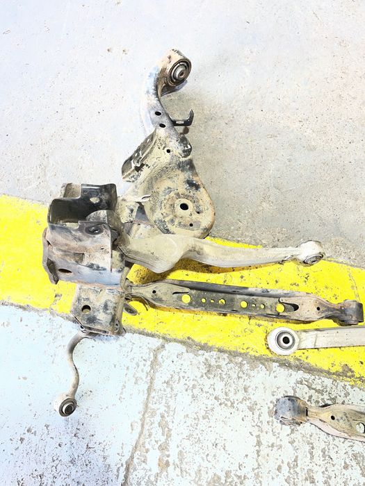 Set brate spate nissan