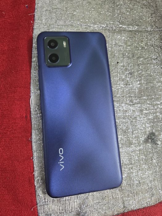 Vivo Y15s.  32gb
