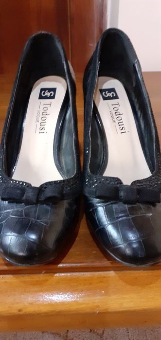 Женская одежда ,обувь