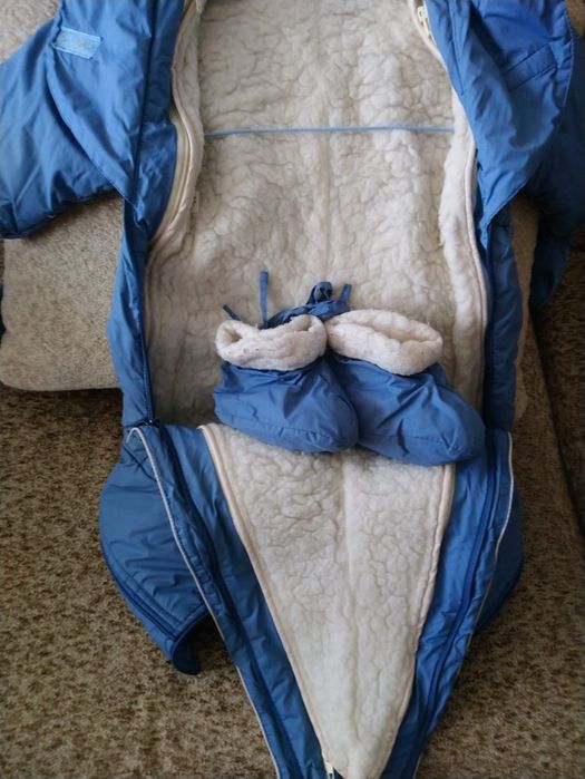 Продам детский комбинезон