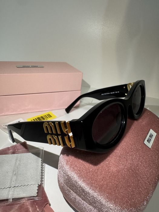 Ochelari de soare Miu Miu