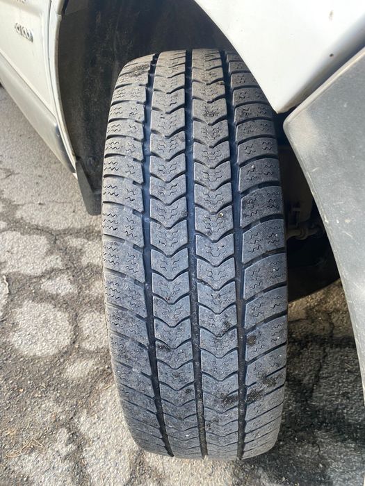 Vand Nissan Prima Star 2004