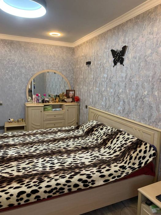 Продам 3х квартиру г. Бухара