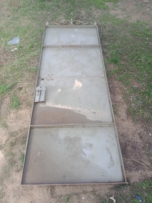 Забор сатылады. Есігімен