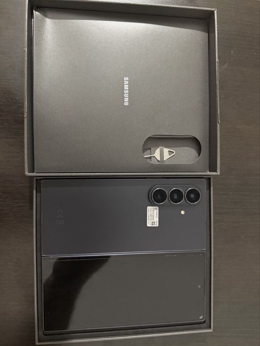 Samsung Galaxy Z Fold 7
