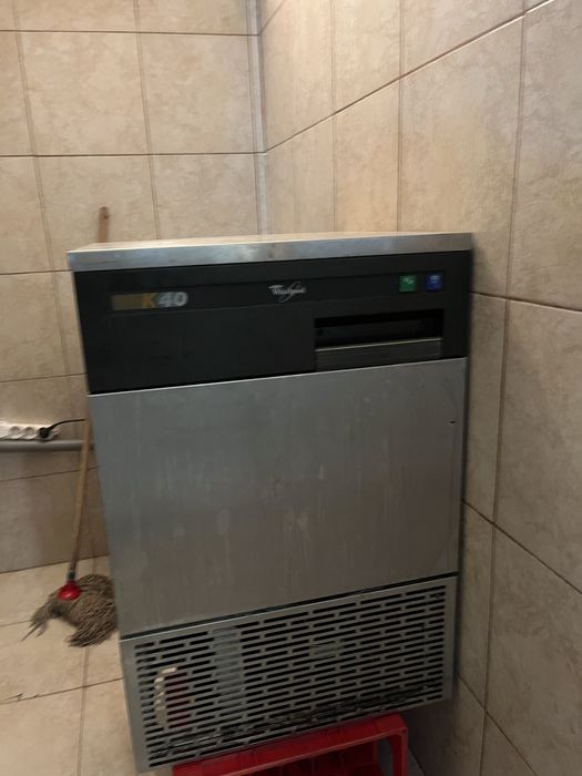 Vand masina de gheata K40