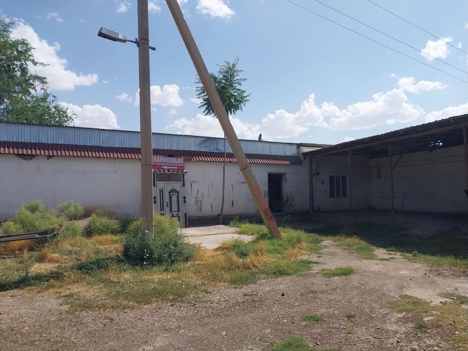 No turar bino sotiladi srochni