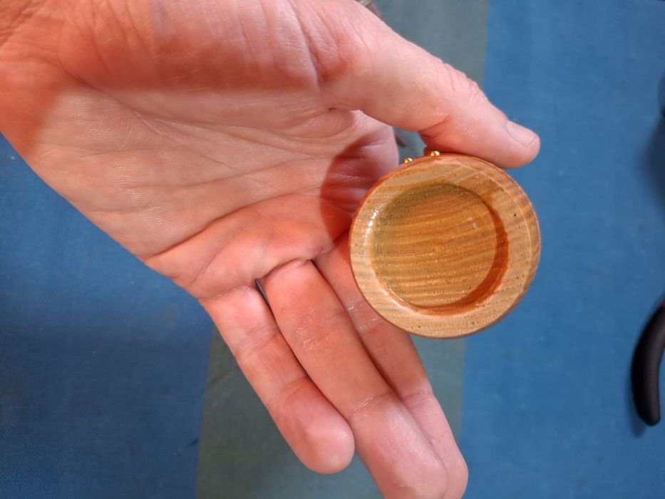 Малки ножки в малка бъчва