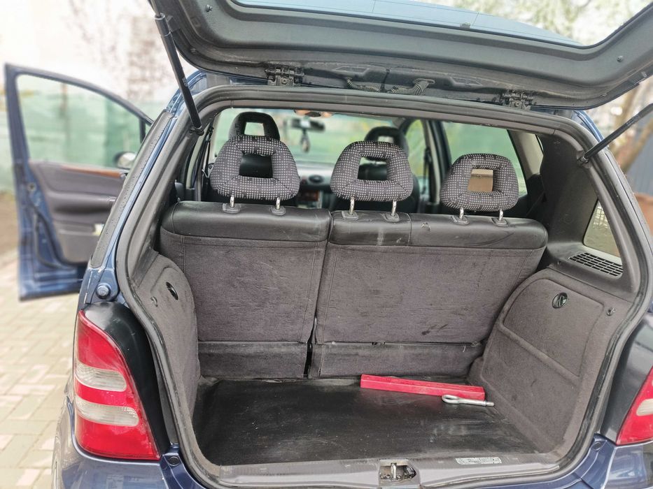 Mercedes a clase cu cutie automata .