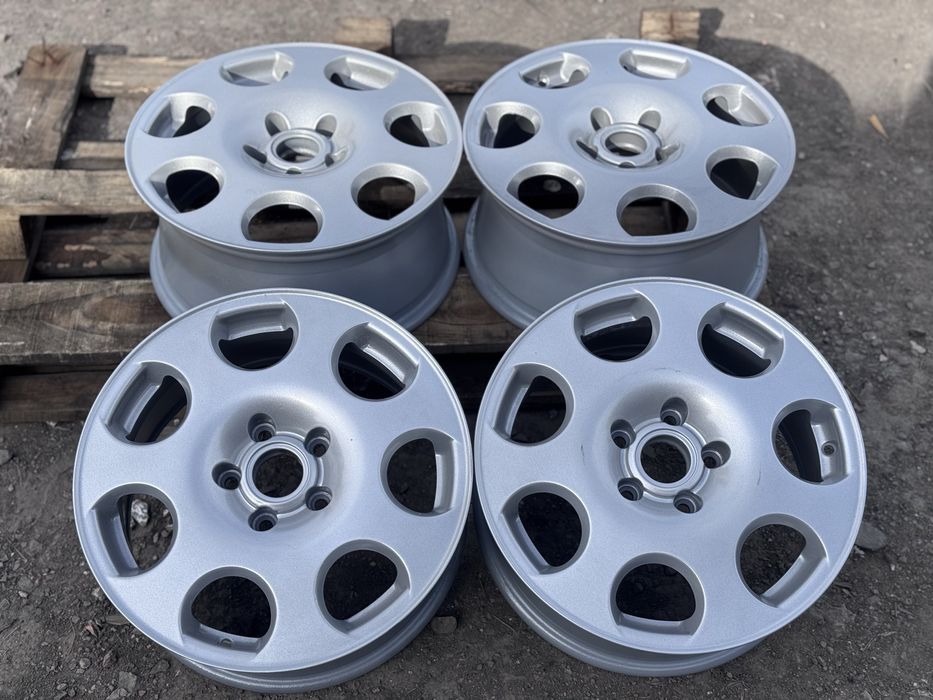 Ауди r16 original