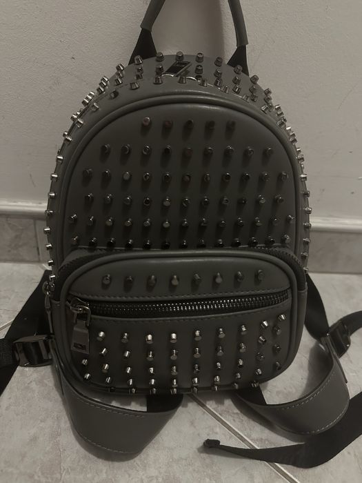 Раница -ART 60€ Естествена кожа