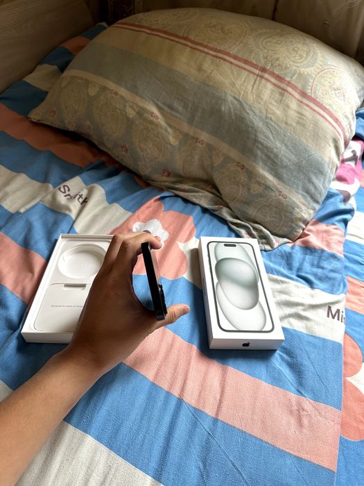 Продаю iPhone 15 Plus в идеальном состояние