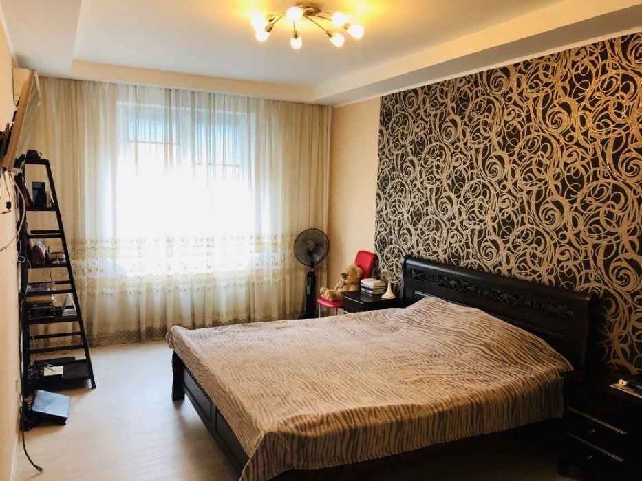 Сдается Чехова 2/2/4