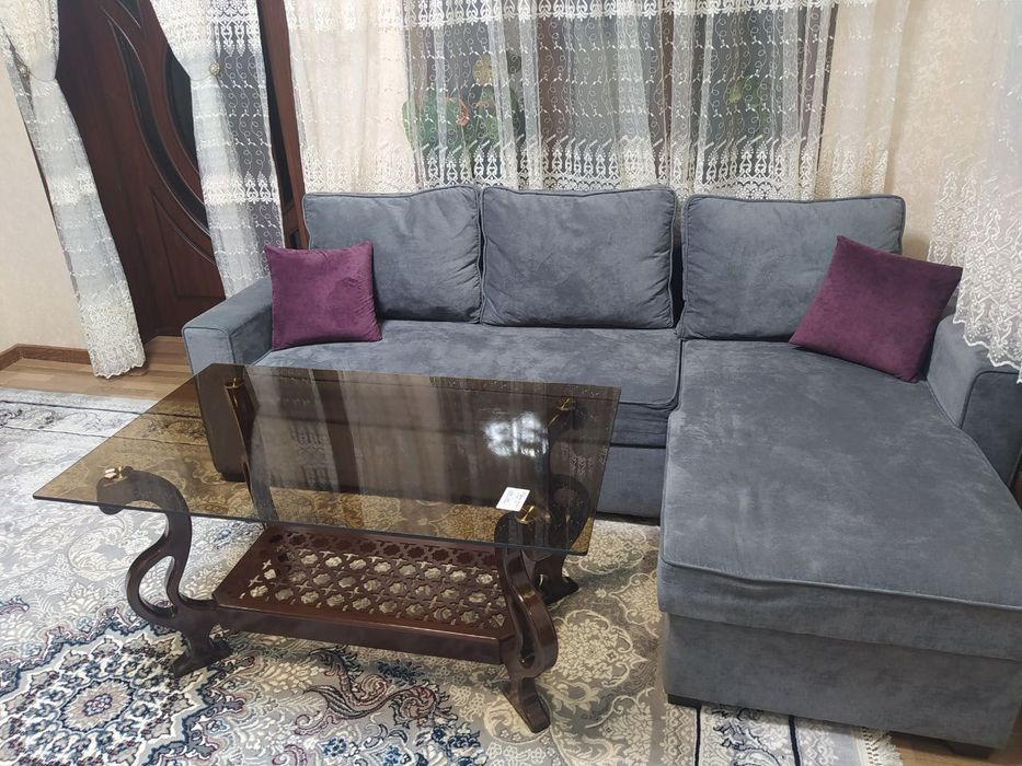 Журнальный столик для гостиной и офисных Jurnalniy stol usti shishali.