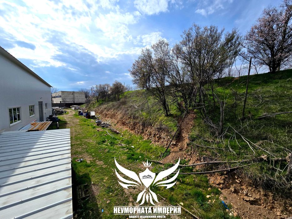 Продава се Промишлена сграда в Асеновград - 2312 кв.м за 49 €/кв.м - Снимка #5
