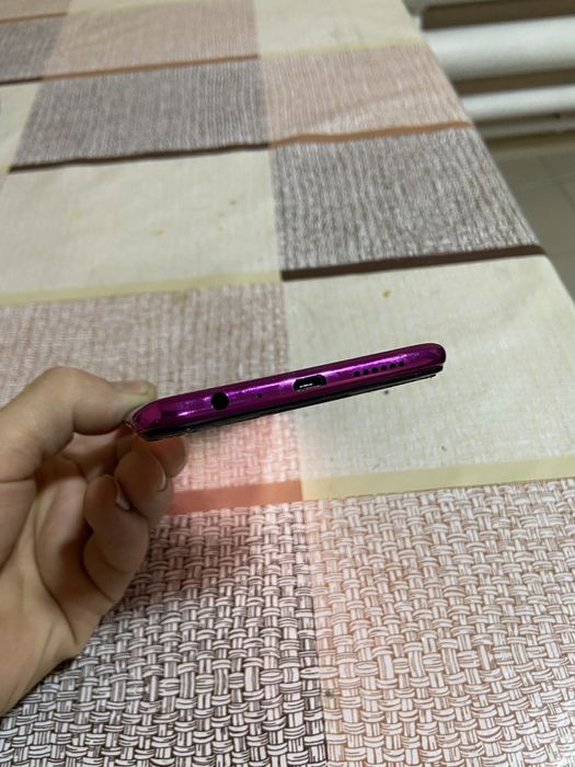 Продам OPPO RX17